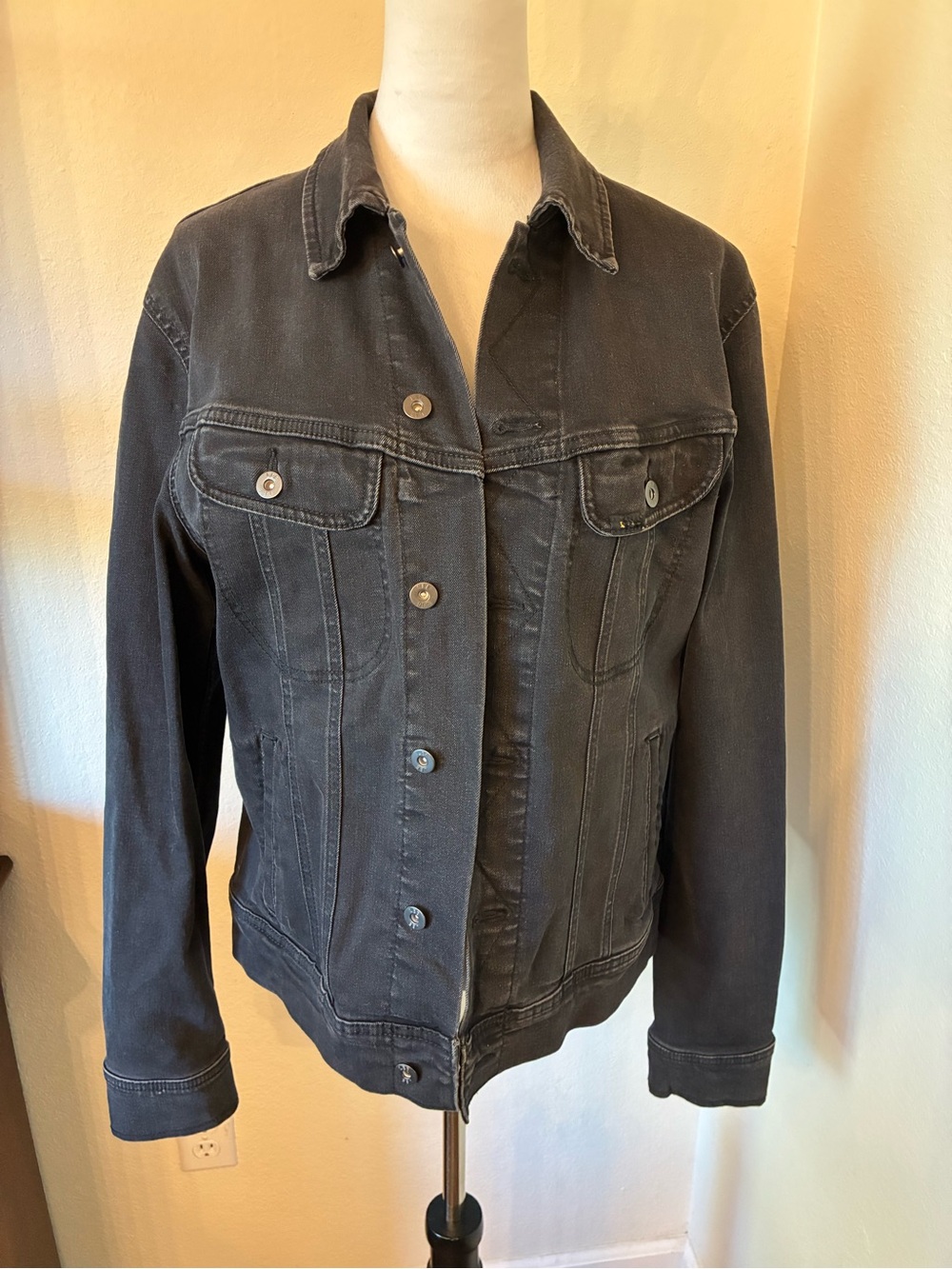Lee Black Denim Jacket - Women's Button-Up Trucker